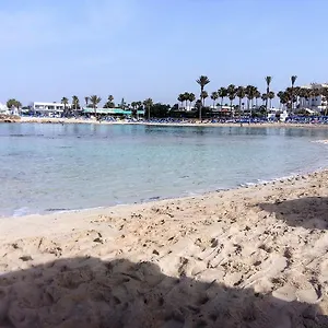  Lägenhetshotell Christopher's Sandy Beach